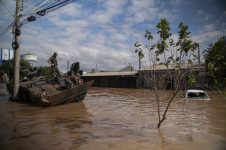 estado-do-rio-grande-do-sul-tem-alertas-para-riscos-de-inundacoes-e-deslizamentos-neste-domingo