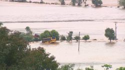 temporais-no-rs:-em-quatro-dias,-estado-tem-o-triplo-de-chuvas,-10-mortes-e-alerta-para-mais-inundacoes