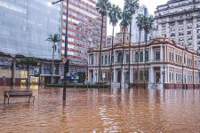 porto-alegre-tem-inicio-de-maio-mais-chuvoso-em-60-anos,-diz-climatempo