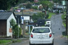 video:-carro-de-som-alerta-populacao-de-novo-hamburgo-sobre-riscos-de-deslizamentos