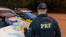 funcionario-de-banco-preso-no-rs-tinha-cargo-de-gerencia-e-percorreu-2-mil-km-com-quase-r$-1,5-milhao-em-carro,-diz-policia